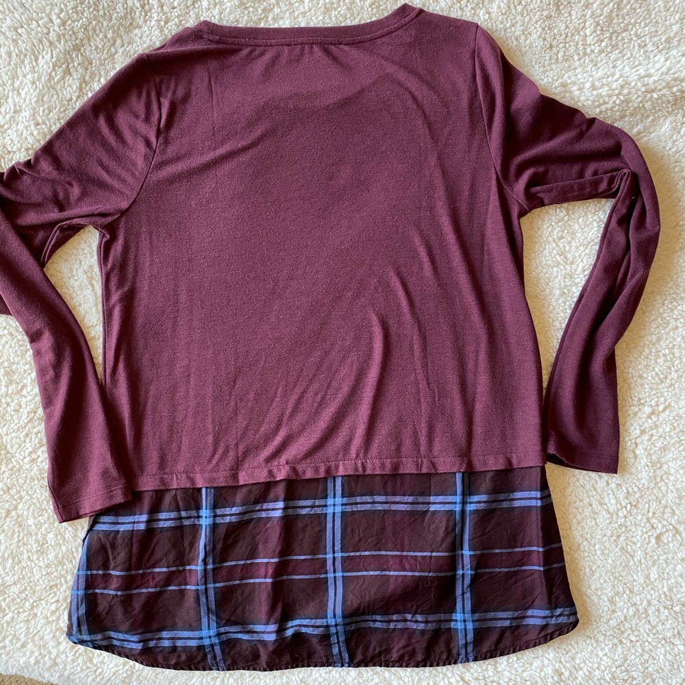 LOFT Burgundy knit tee with plaid detail - Picture 7 of 8